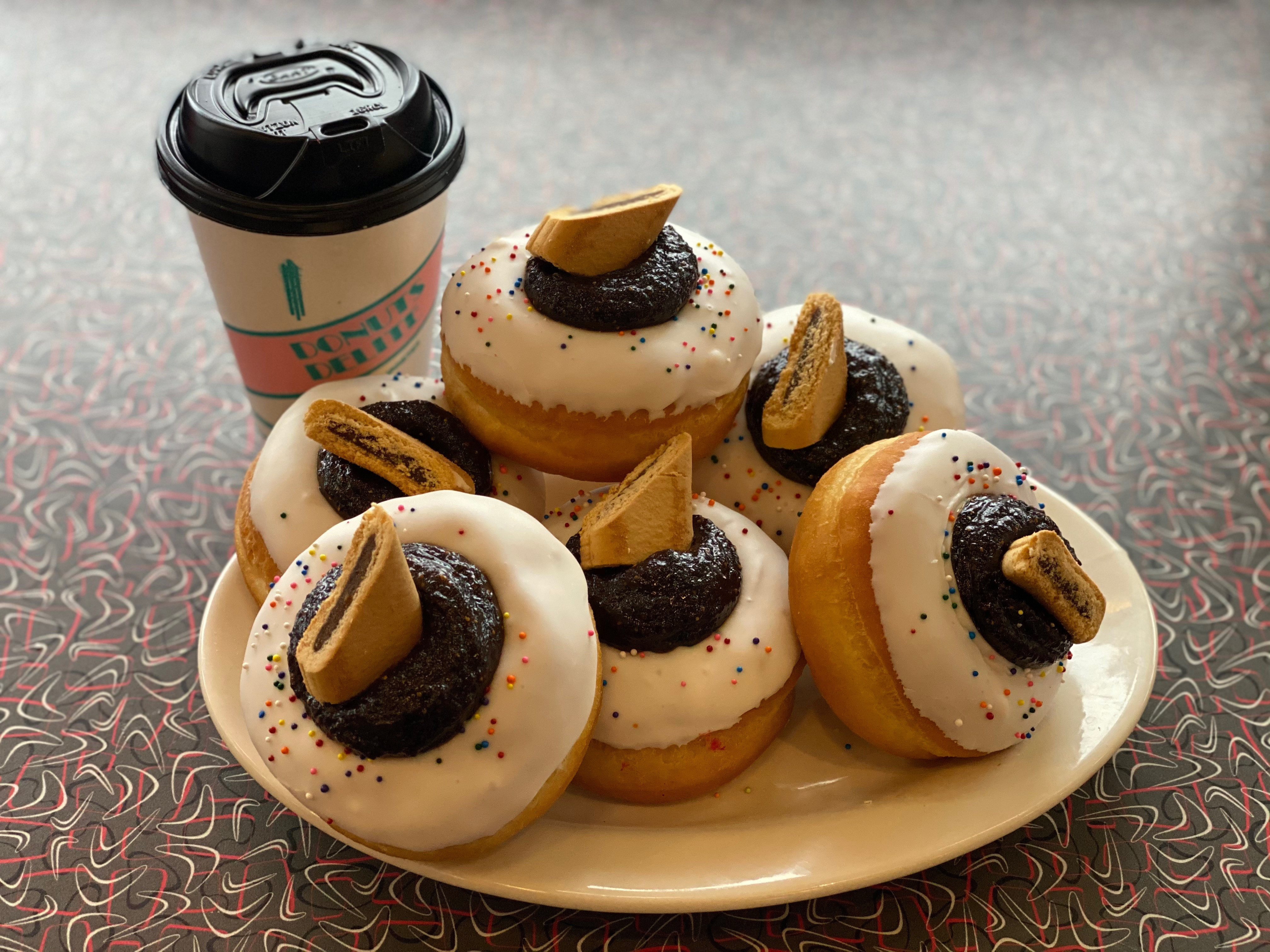 italian stuffed donuts